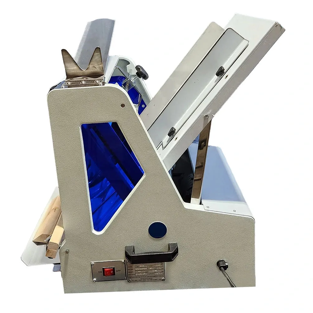 BakeMax BMGF001-4 30" Gravity Feed Bread Slicer, Countertop, 15" Max Loaf Length, 110/60/1