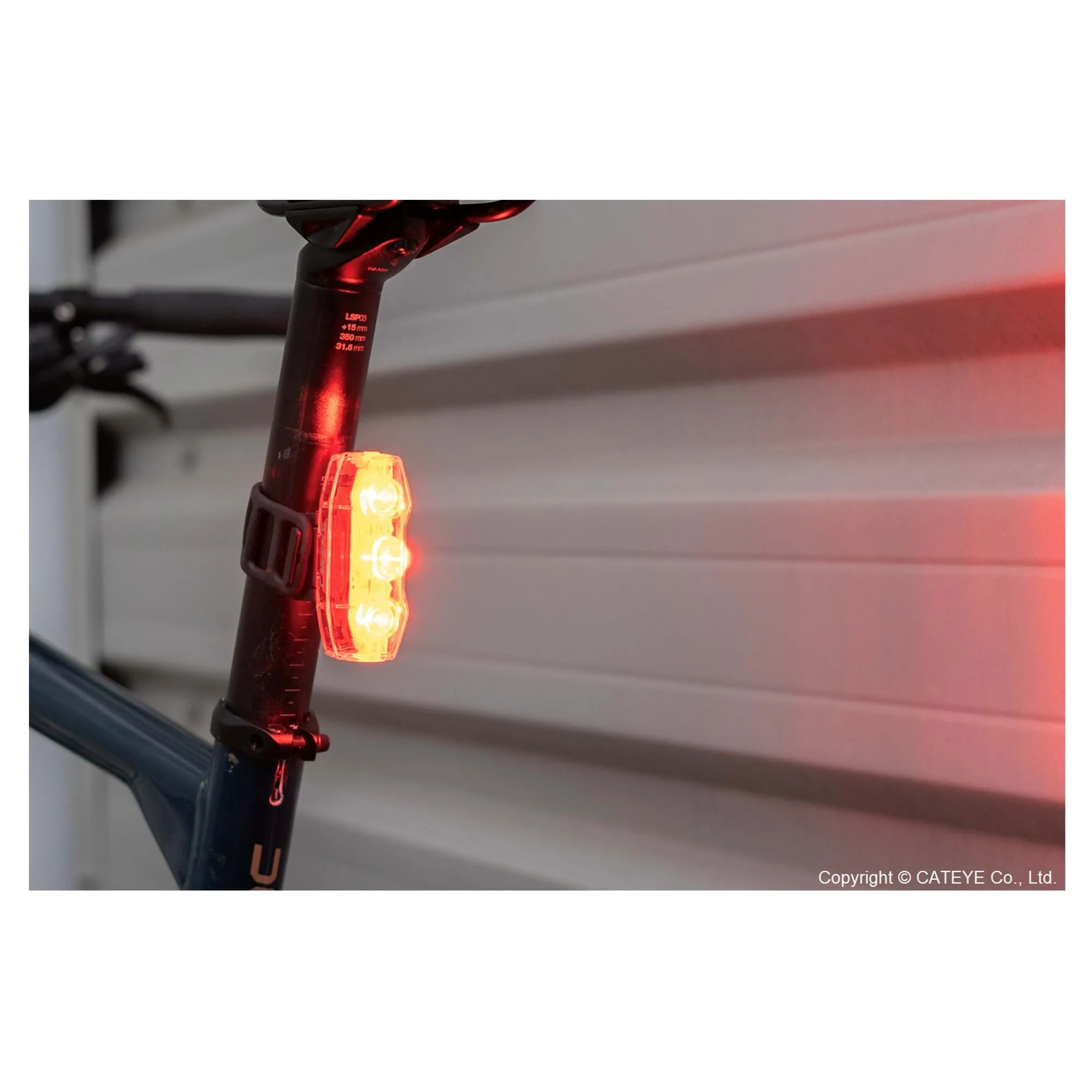 CAT EYE ViZ 300 Rear Light